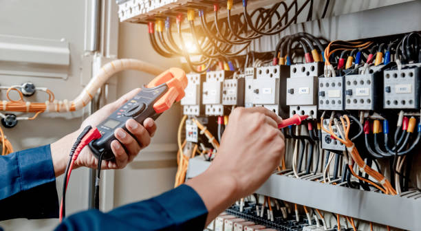 Best Local Electrician Companies  in Fairfield, IA