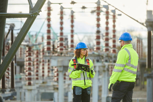 Best Commercial Electrician Services  in Fairfield, IA